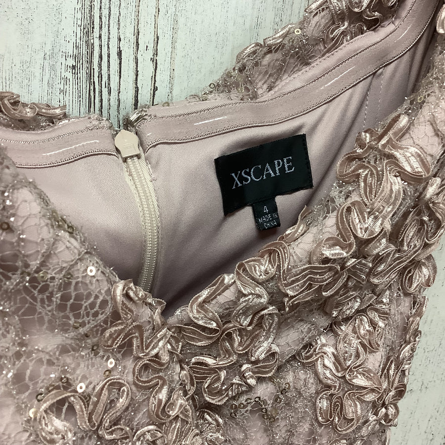 XSCAPE Size Small Women's Formal Gown
