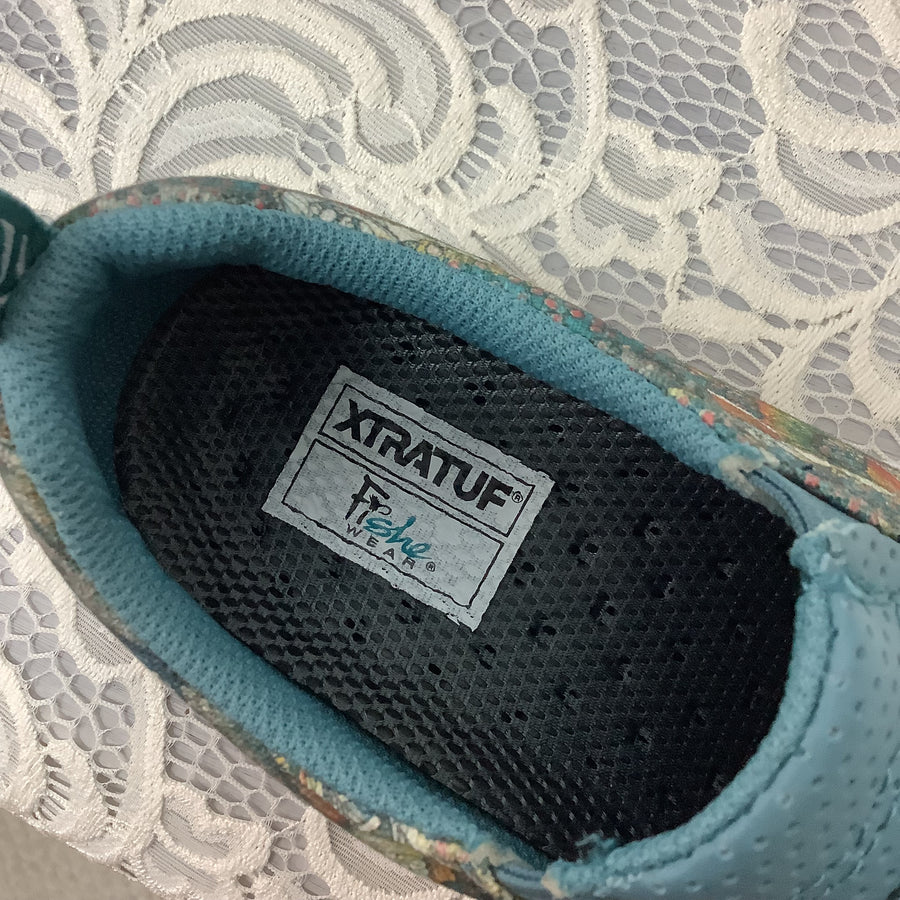 XTRATUF Size 6.5 Slip On Sneakers