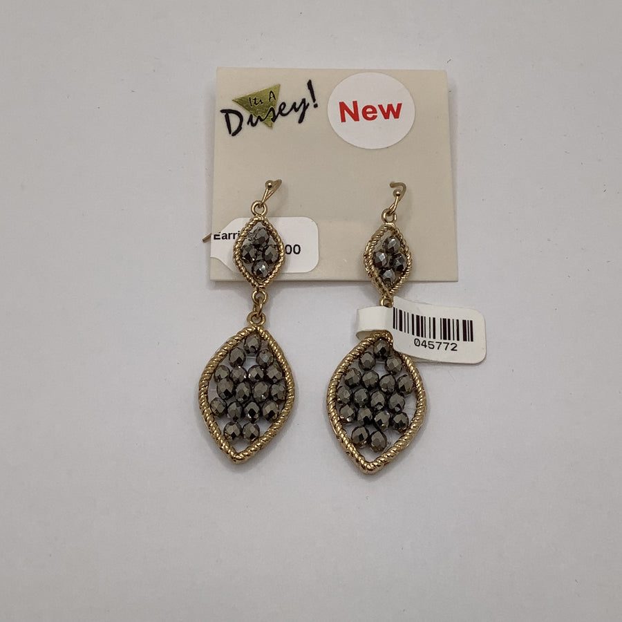 Dusey Earrings