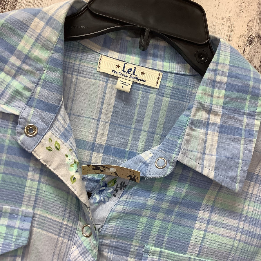 Lei Size Large Junior Shirts & Blouses