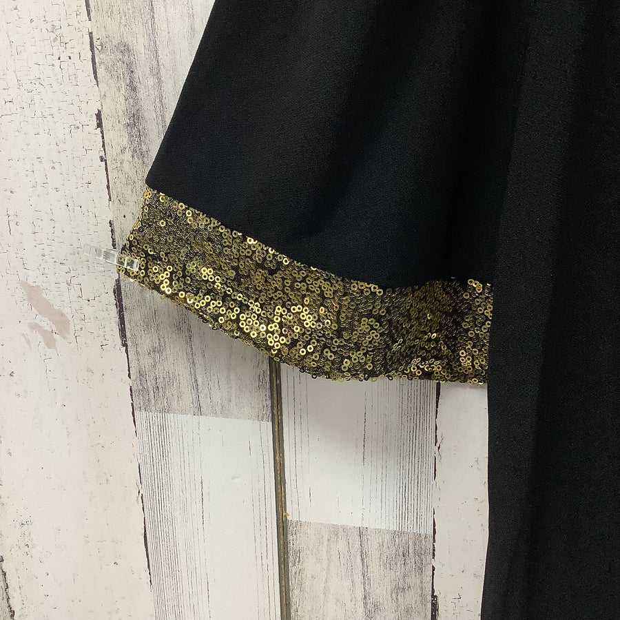 chloe & jasmine Size Large Shirts & Blouses