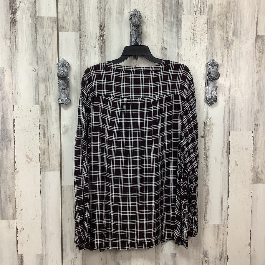 Torrid Size 3 Curvy Shirts & Blouses