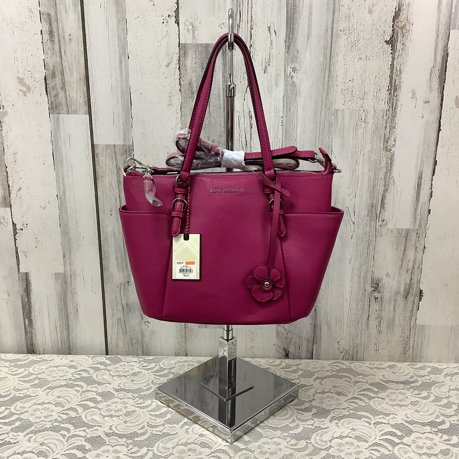 Dana  Buchman Size Med Handbags