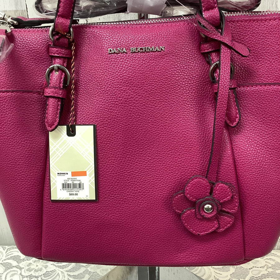 Dana  Buchman Size Med Handbags