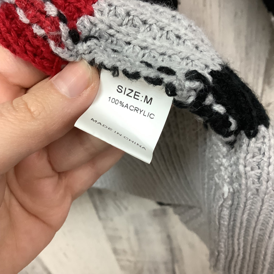 Unknown Size Med Shrugs & Shawls