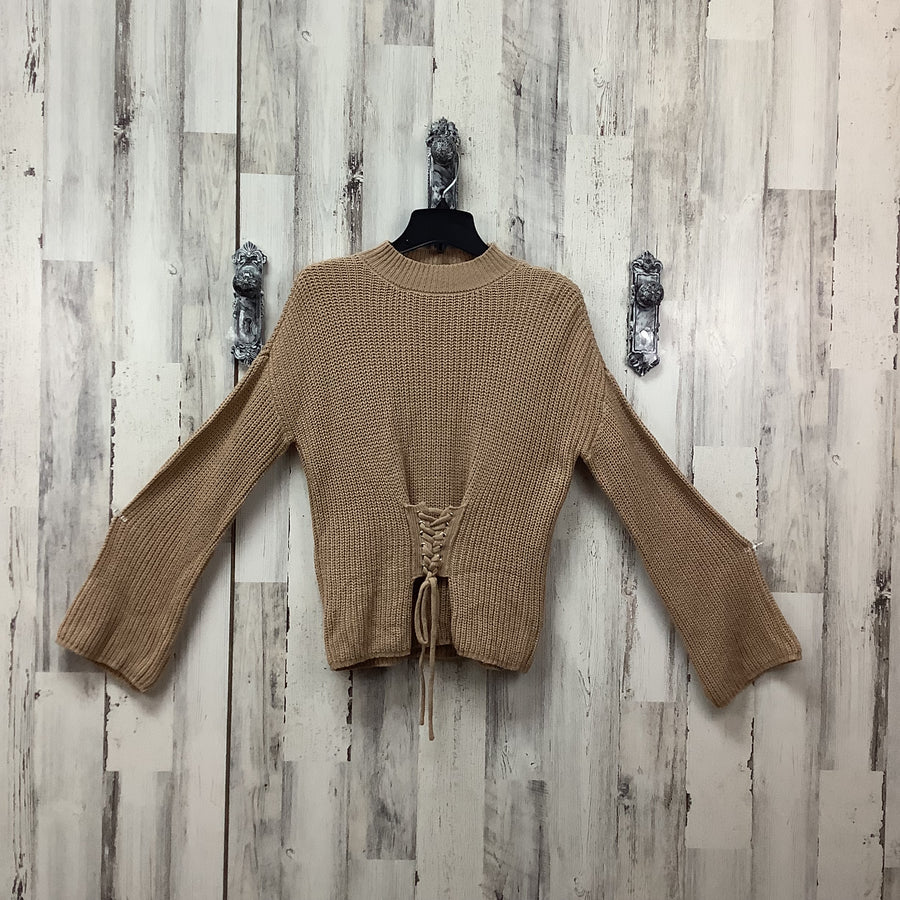 Almost Famous Size Med Junior Pullovers