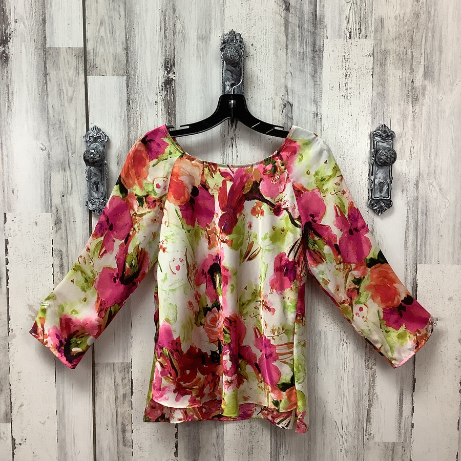 Sunny Leigh Size Med Shirts & Blouses