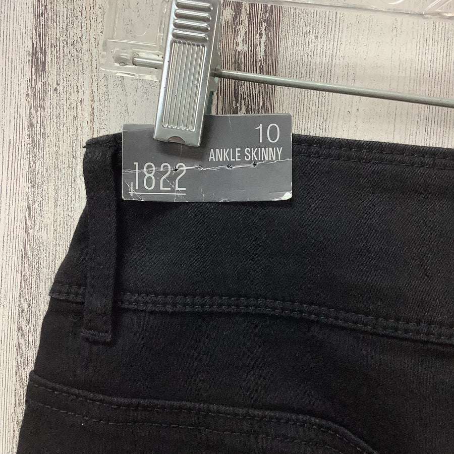 1822 Size 10  Black Ankle Skinny Jeans