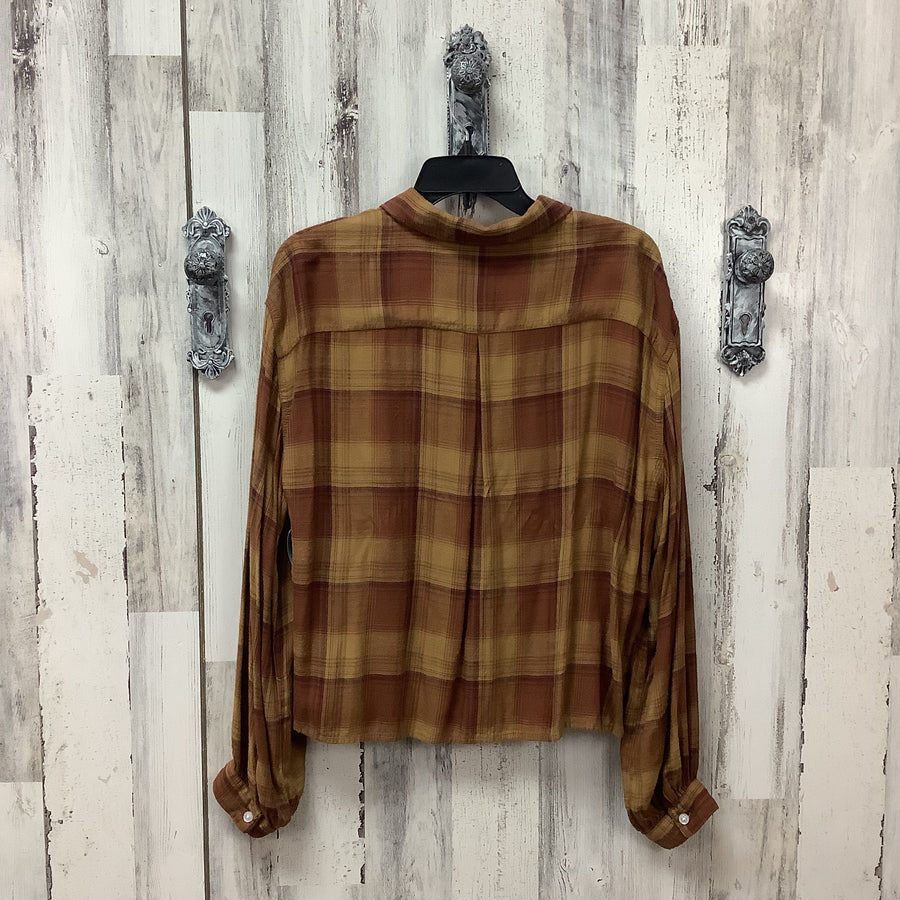 Wrangler Size Med Shirts & Blouses