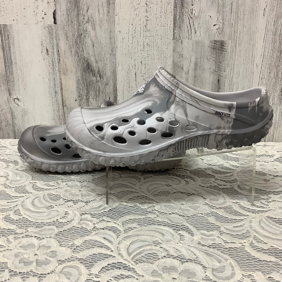 Muck Boot Co. Size 7 Casual Slip Ons