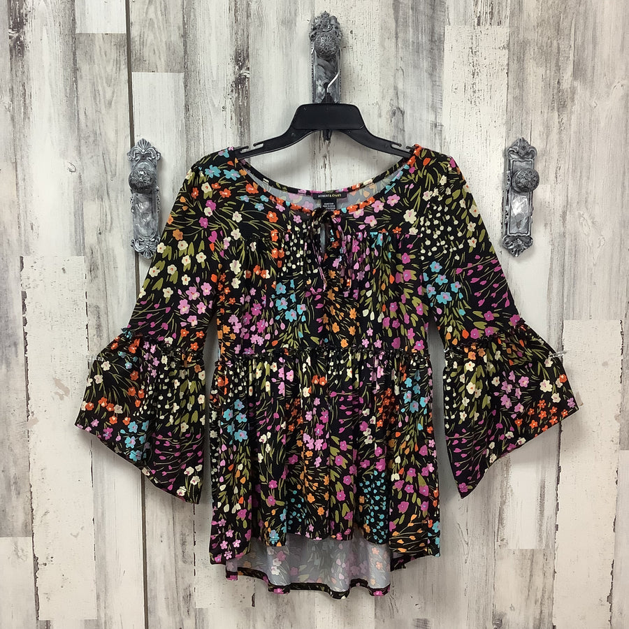 Robert Louis Size Sm Shirts & Blouses