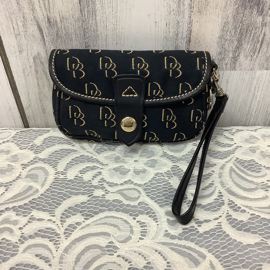 Dooney & Bourke Size Small Wristlets
