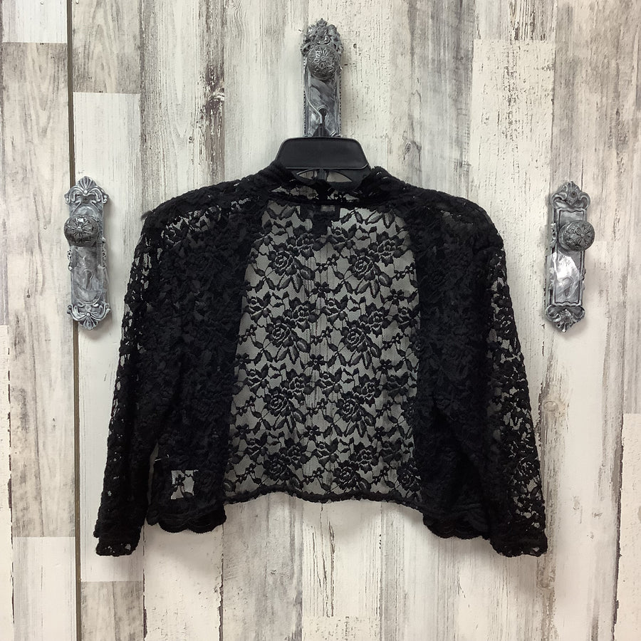Connected Size Med Shrugs & Shawls