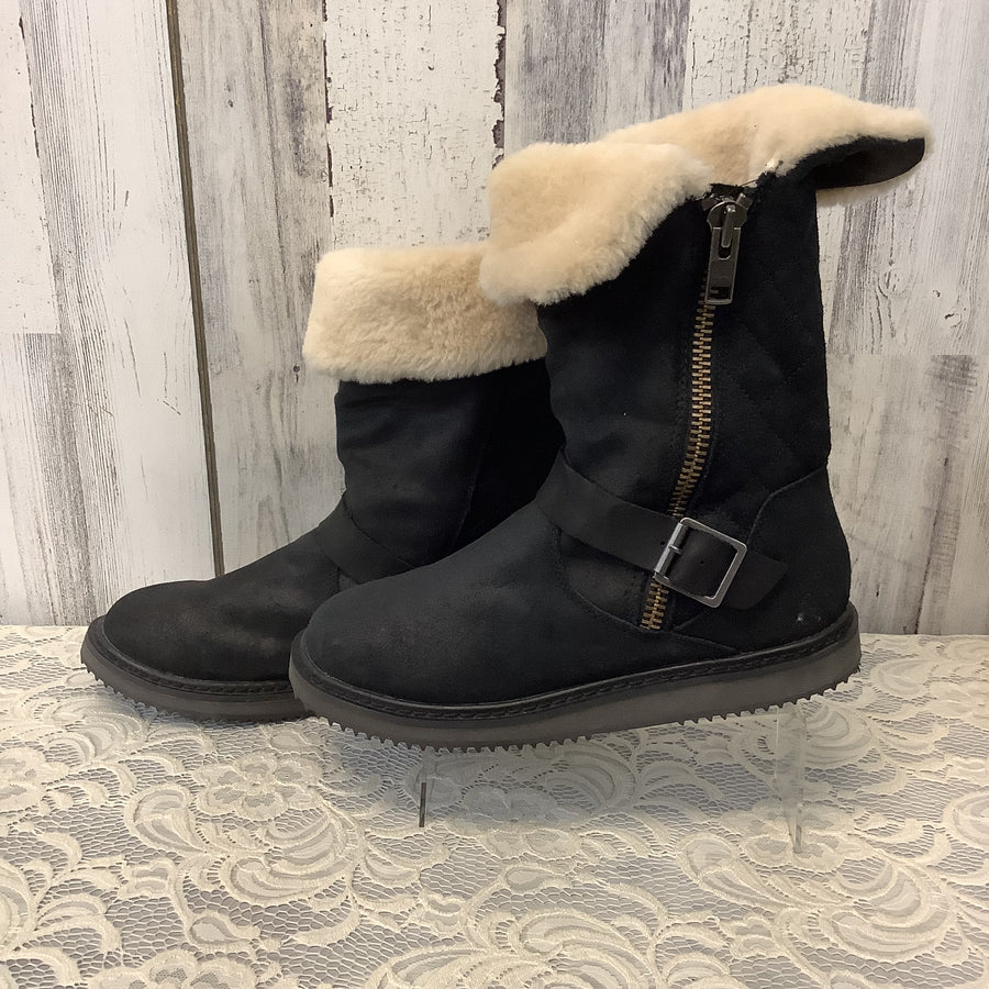 Aldo Size 8.5 Boots