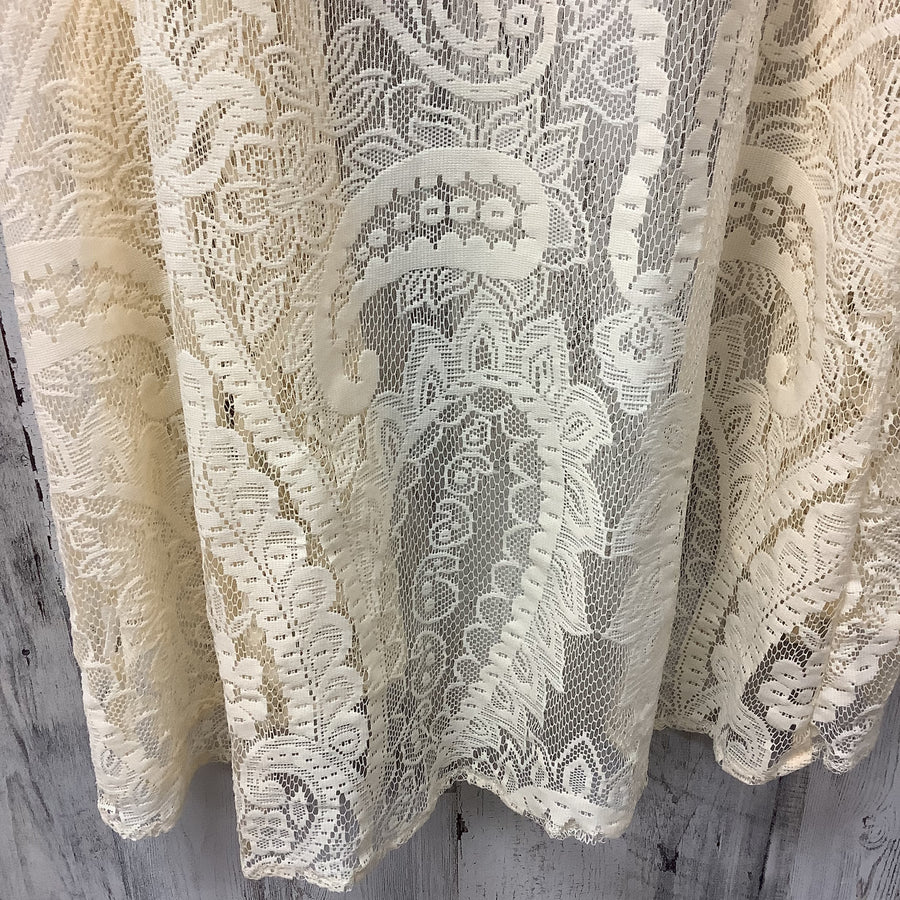 eyeshadow Size Large Shrugs & Shawls