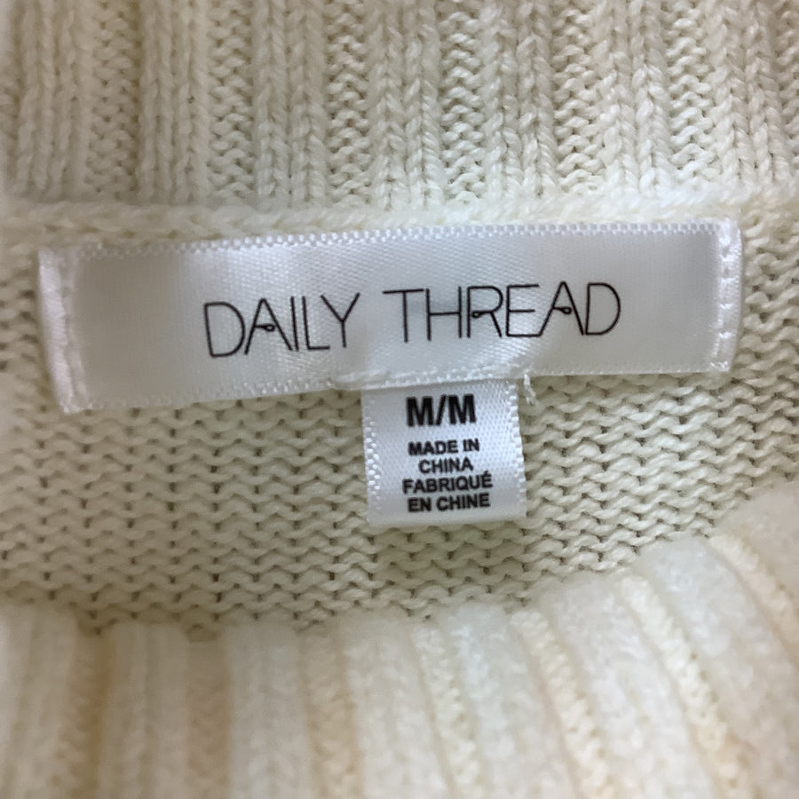 Daily Thread Size Med Pullover
