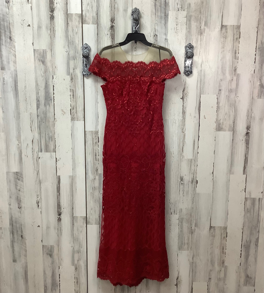 Tadashi Shoji Size 6 Red Sequin Lace Formal Gown