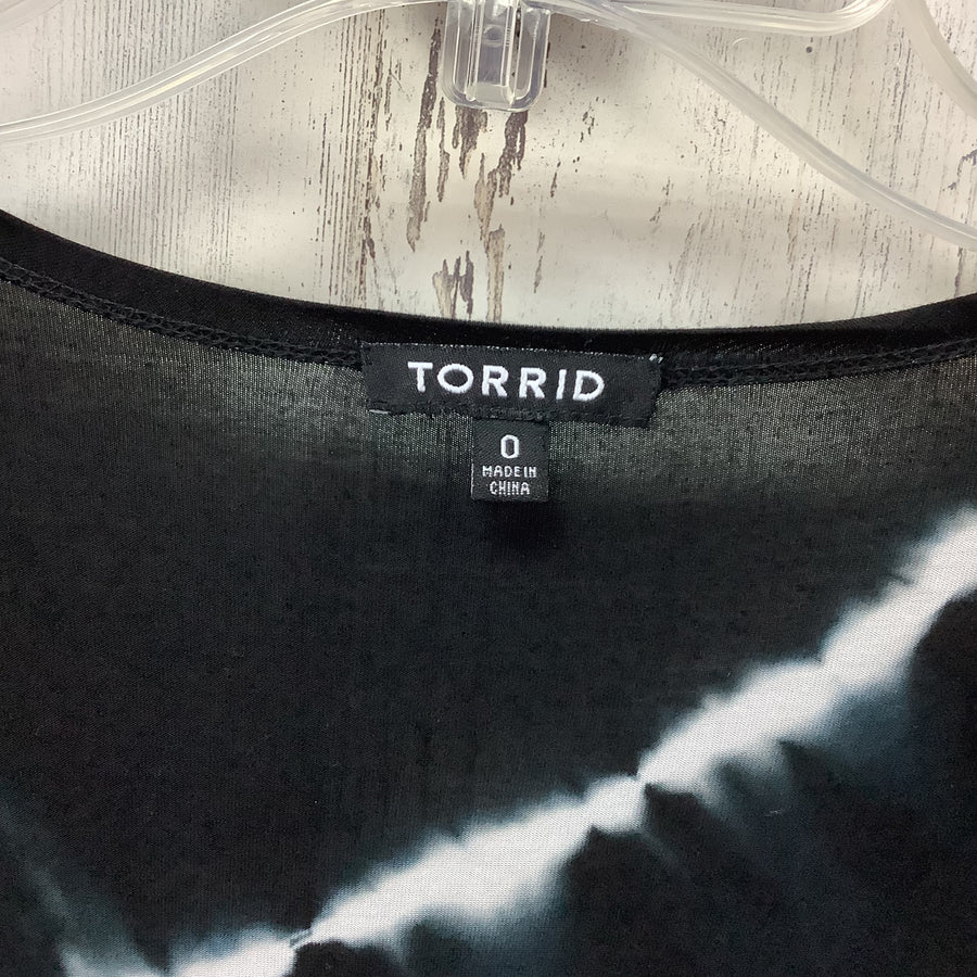 Torrid Size 0 Black Shrug