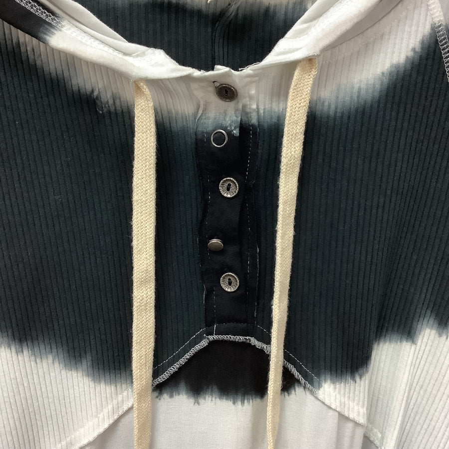 POL Size Small Shirts & Blouses