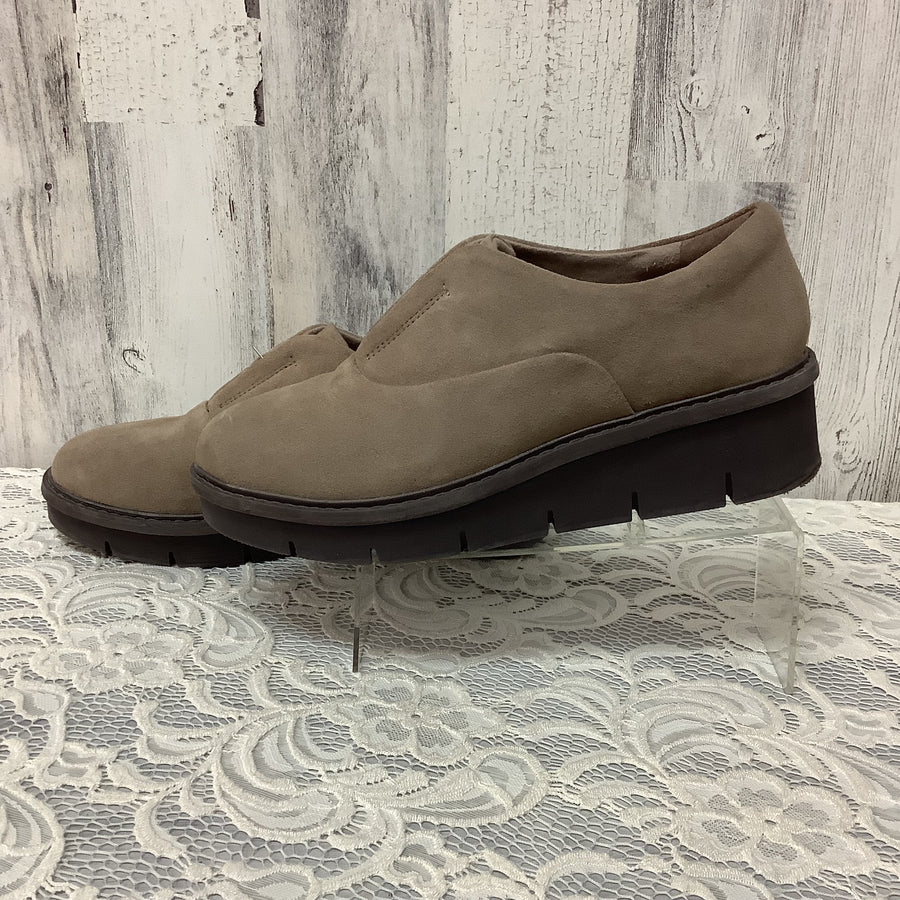 Clarks Size 8.5 Casual
