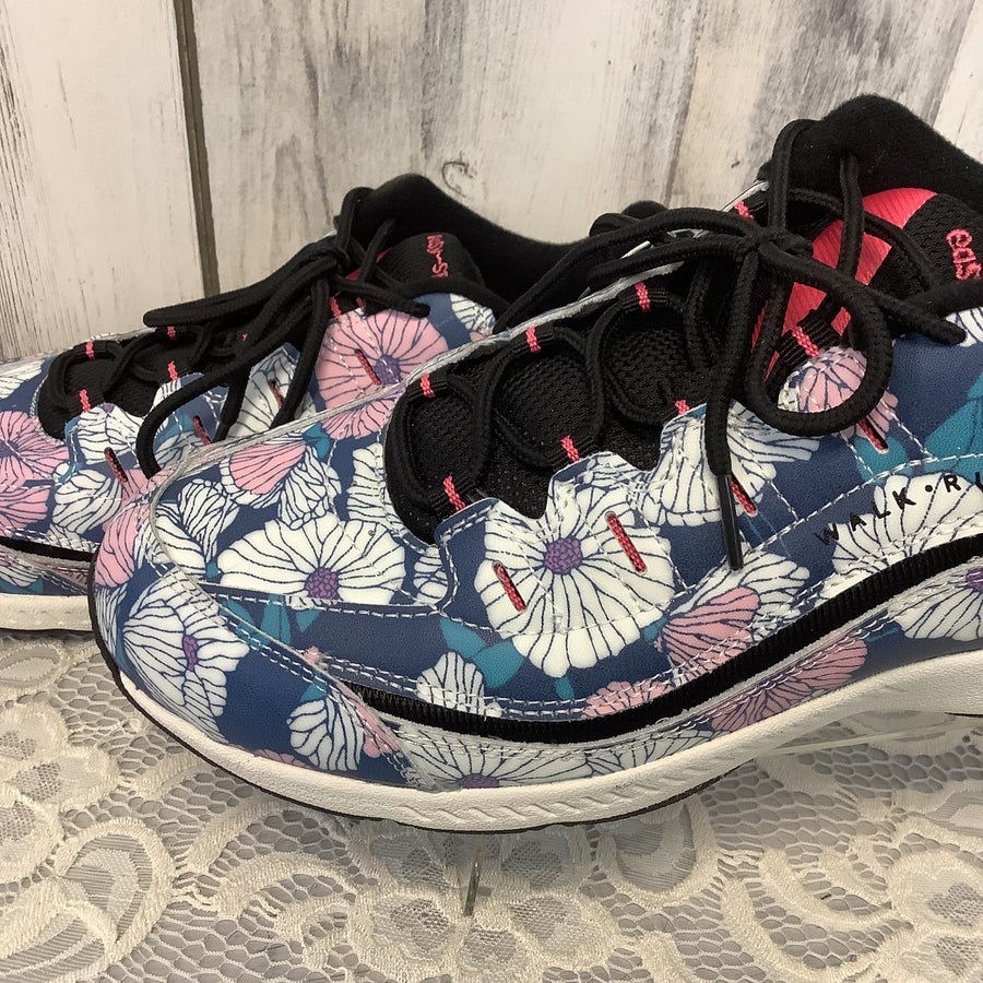 Easy spirit Size 10.5 Sneakers