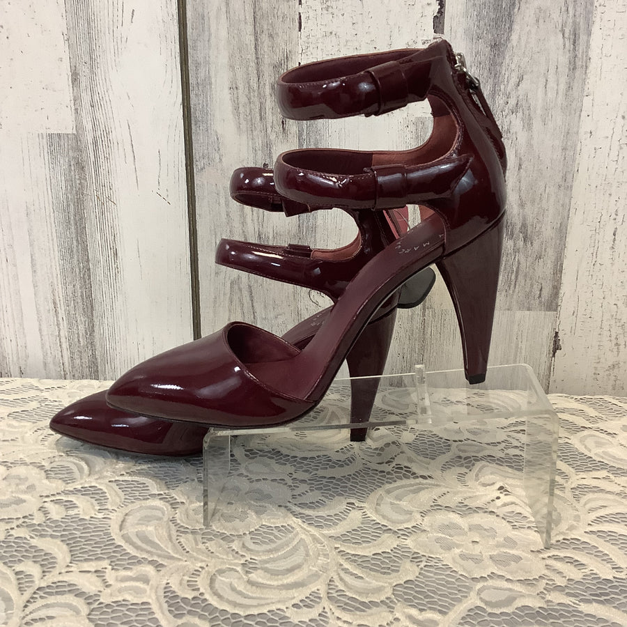 Marc Jacobs Size 6.5 Heels