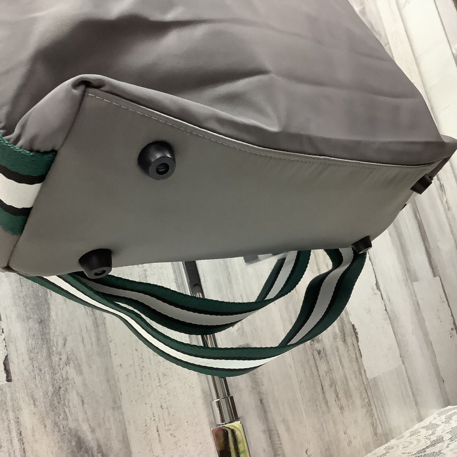 IHKWIP Size XL Totes