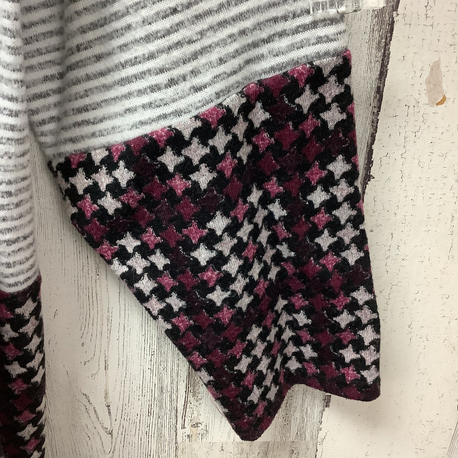 Unknown Size 2X Curvy Shrugs & Shawls