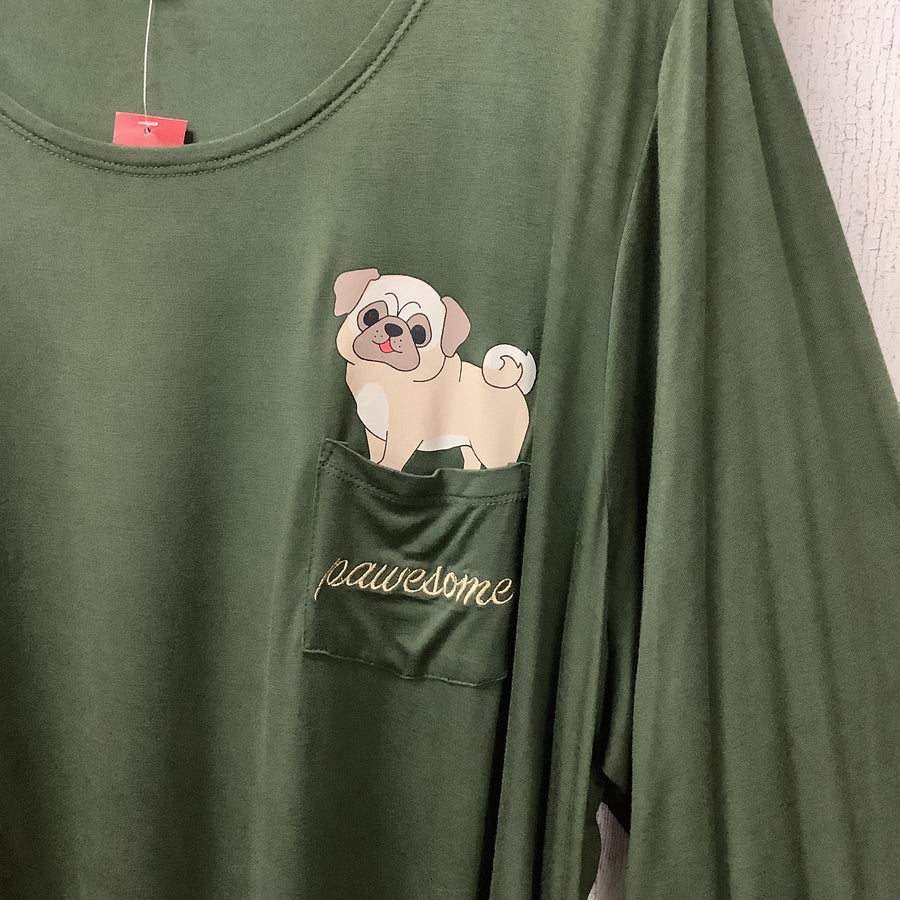 Avenue Size 26/28 Pawesome Pug Shirt