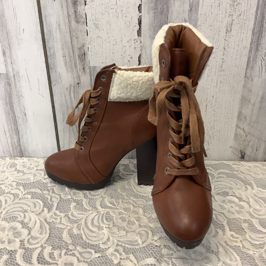 bamboo Size 10 Boots