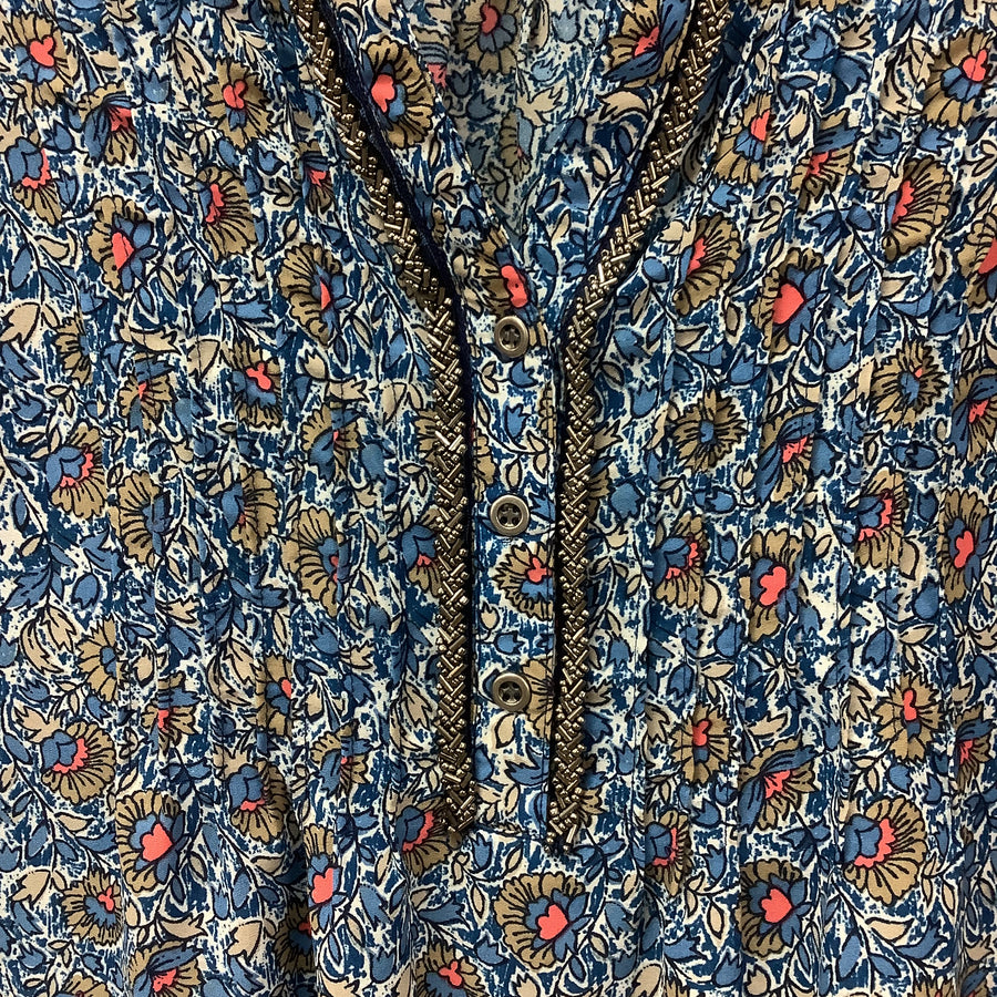 westport Size Med Shirts & Blouses