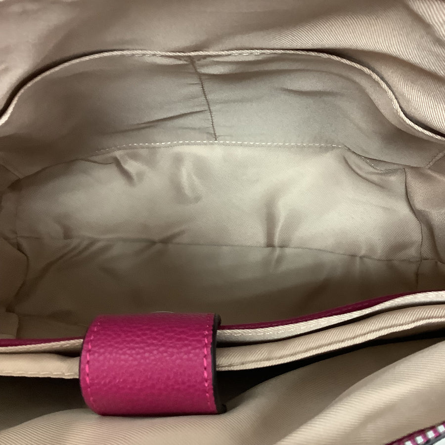Dana  Buchman Size Med Handbags