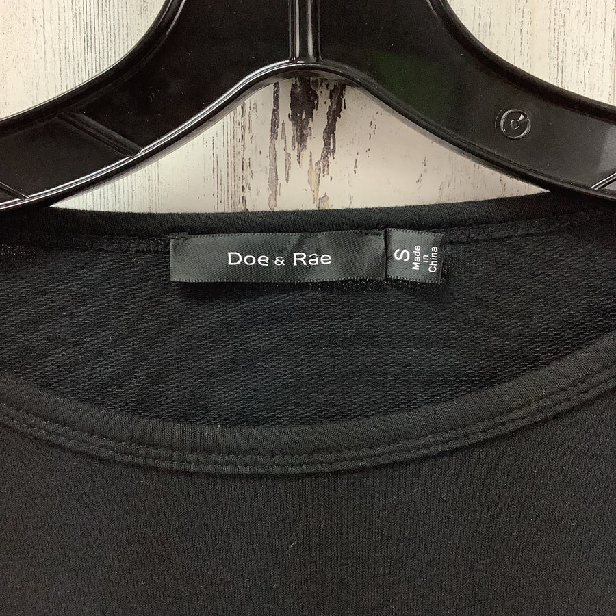 Doe Rae Size Small Shirts & Blouses
