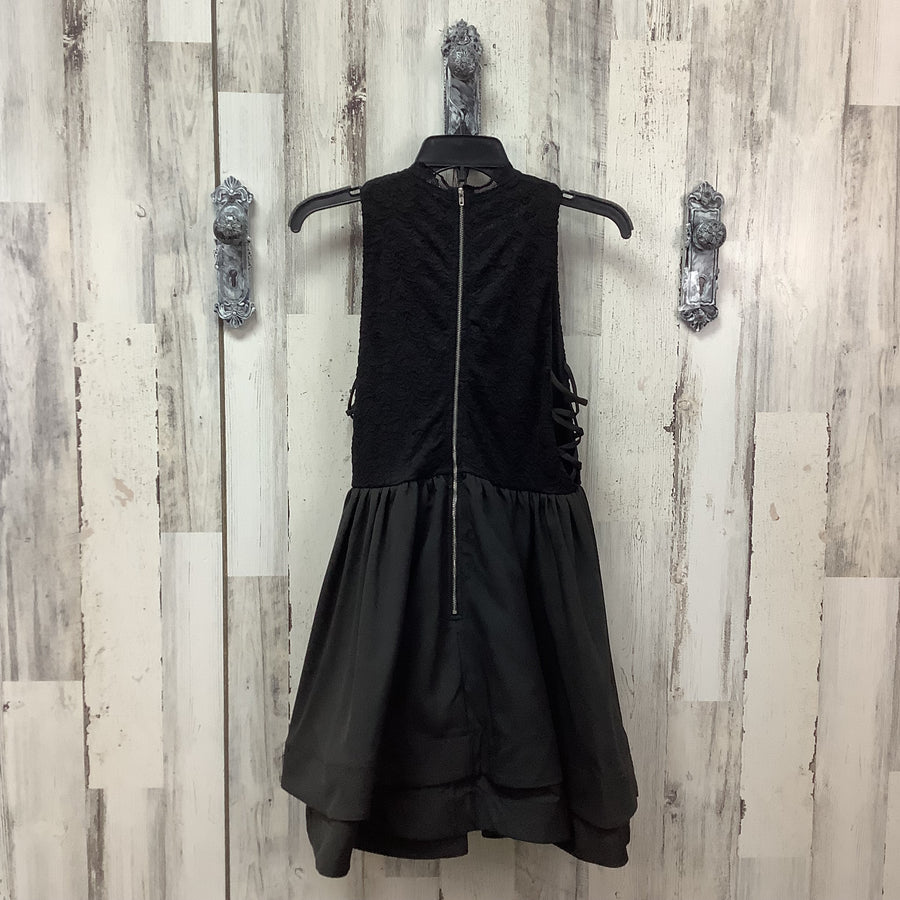 TRAC Size Large Junior Formal