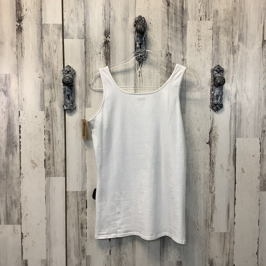 Duluth Size Large Tanks & Camis