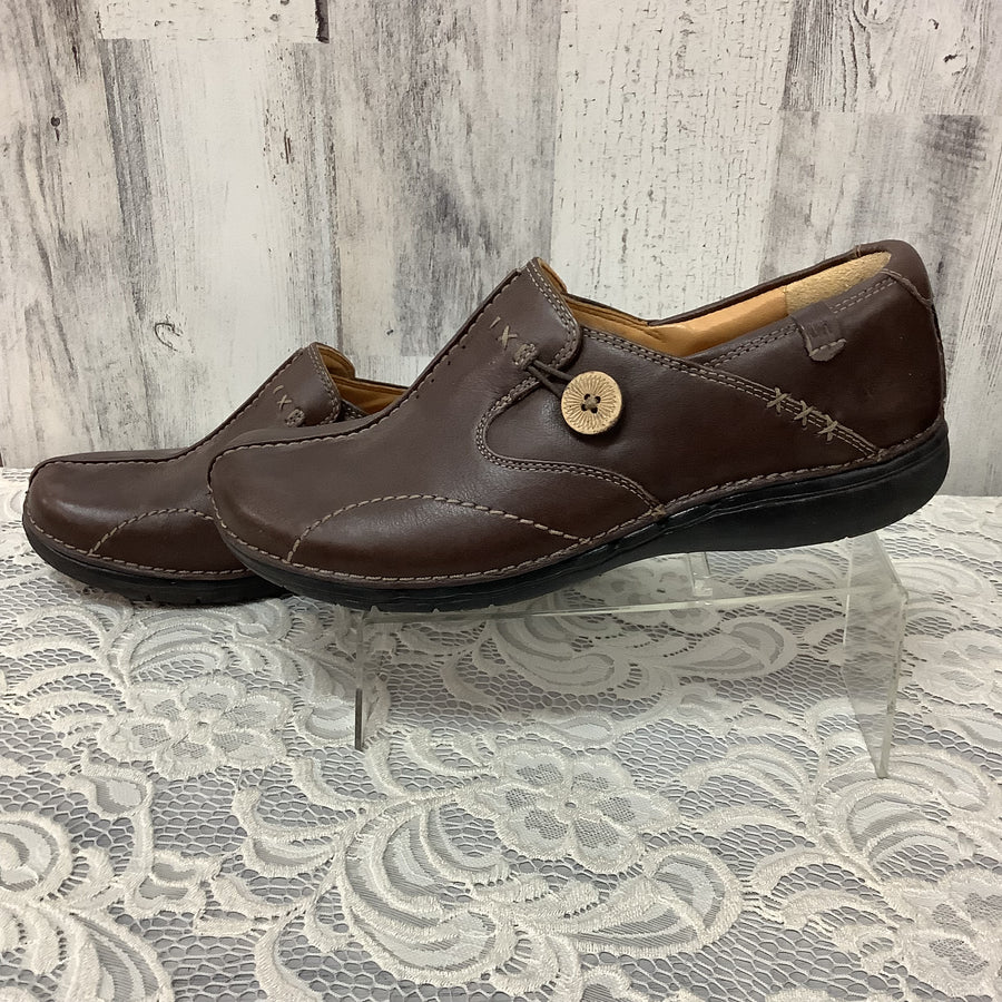 Clarks Size 7 Casual