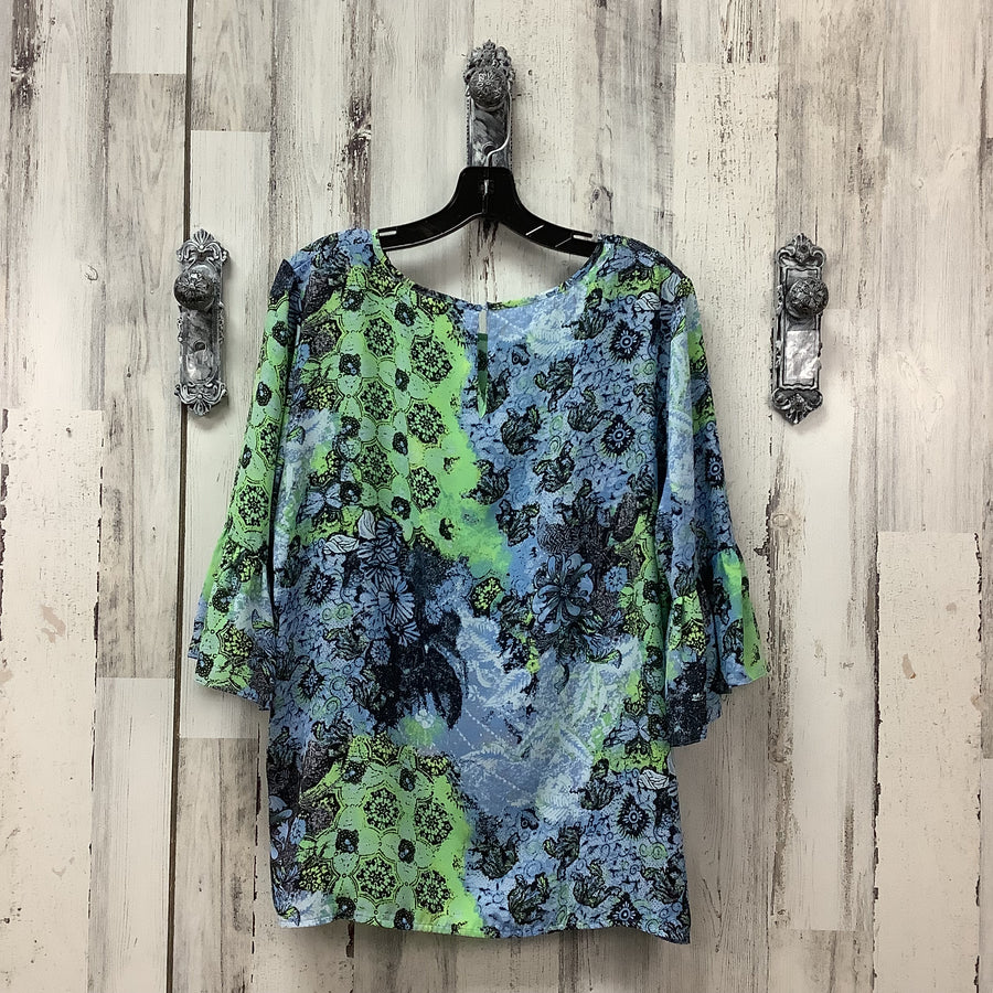 Violet Clare Size XL Curvy Shirts & Blouses