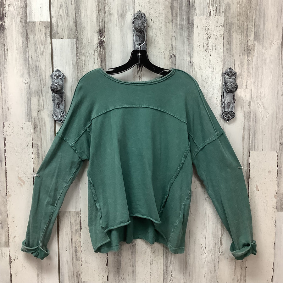 easel Size Small Shirts & Blouses