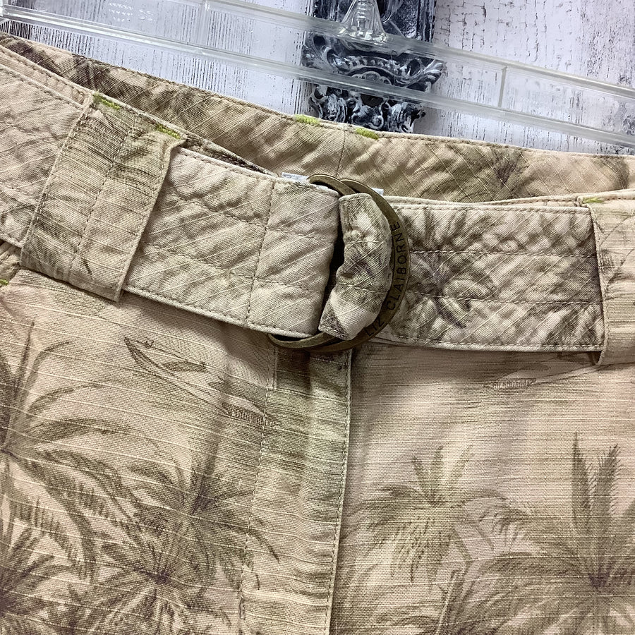 Liz Claiborne Size 6 P Capris