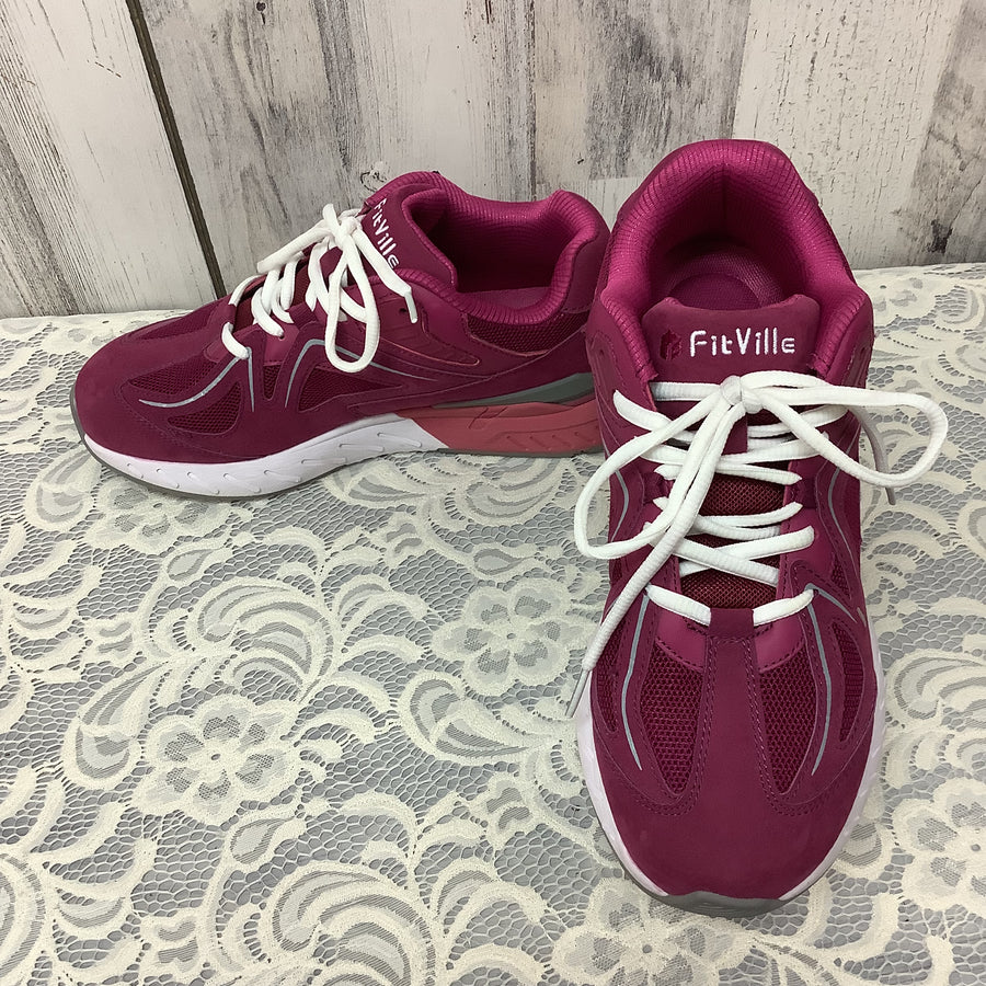 FitVille Size 9.5 Sneakers