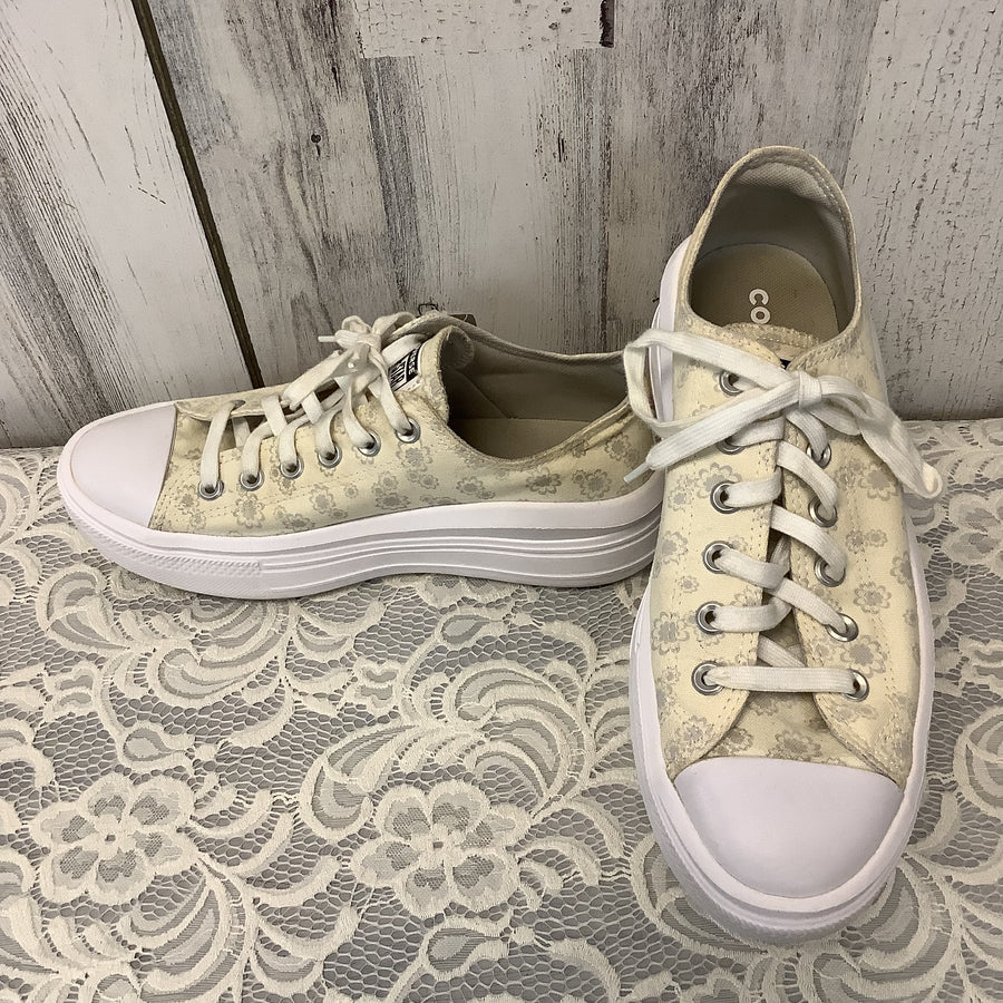 Converse Size 10 Sneakers